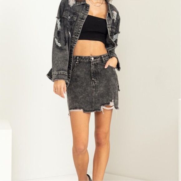 HYFVE Tess Acid Washed Distressed Denim Jacket in Black Denim 100% Cotton Size S - Picture 4 of 10